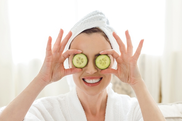 Cucumbers on puffy eyes soothe and reduce swelling.