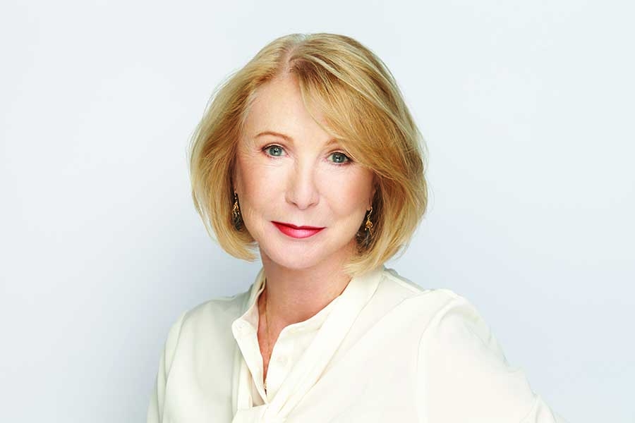 Leading the Pack: Jane Iredale