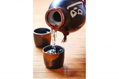 Saké: a Smooth Skin Potion
