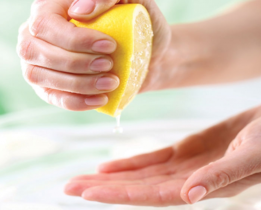 Fact or Fiction: Lemon Lightens the Skin.