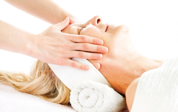Four Questions with The Oncology Massage Therapist