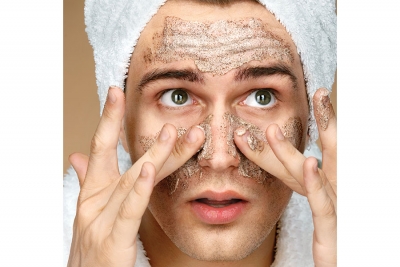 Why Every Man Should Use a Face Scrub
