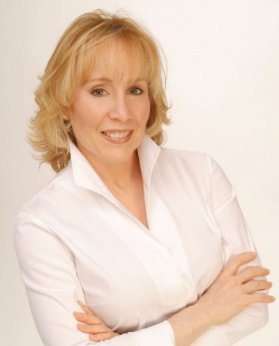 Lyn Ross, L.M.E. | Master Aesthetician, Educator, Author, and CEO of Institut’ DERMed