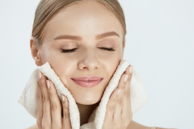 Are Washcloths Harmful for the Face?