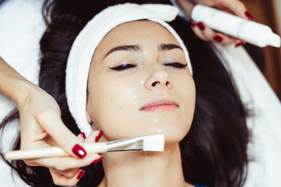 How to Enhance the Rejuvenating Effects of Peels