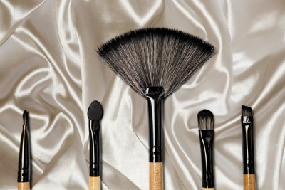 The Brush Up: Importance of Cleaning Makeup Brushes &amp;amp; Facial Cleansing Tools