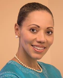 Nina-Curtis