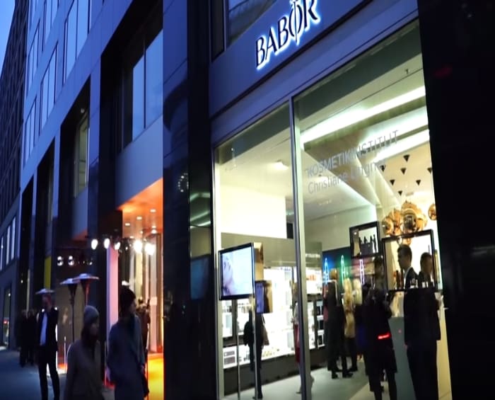 Video: BABOR Flagship Berlin – Opening Cocktail