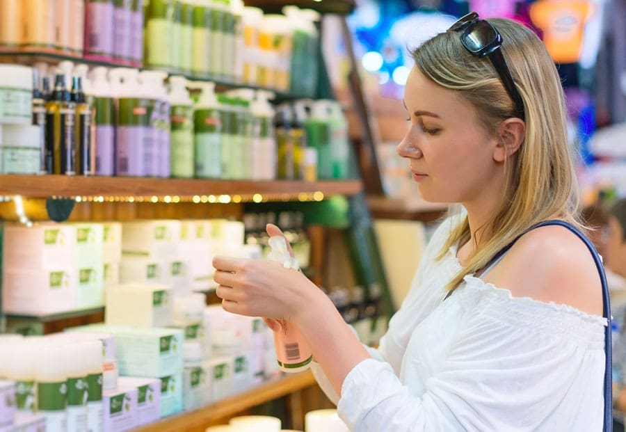 Retailing 101: 8 Tips for Effective Selling