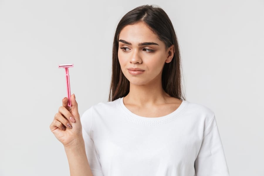 Shaving with a Razor is the Same as Dermaplaning