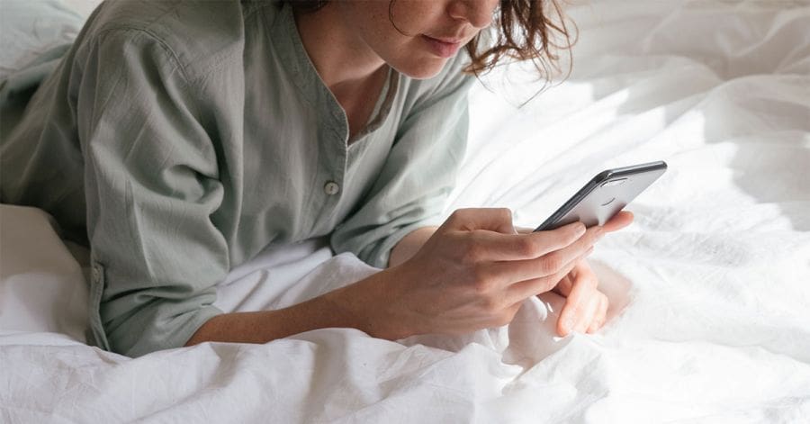 Why You Should Be Using a Moisturizer with Blue Light Protection